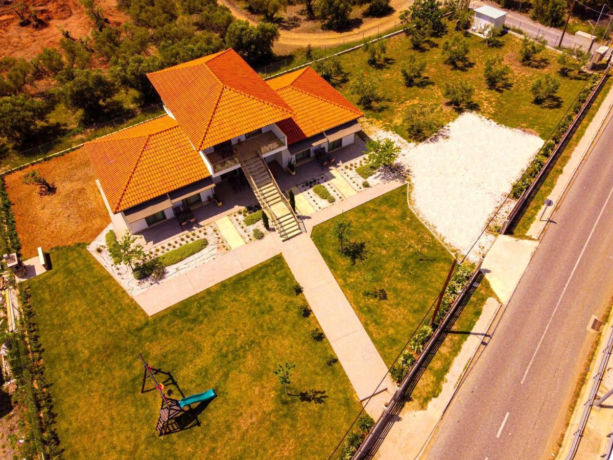 Varkes Suites 1 Nea Poteidaia Exterior foto